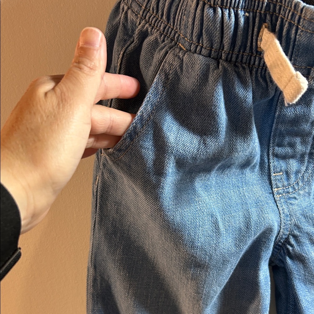 GAP Kids Light Blue Jeans - Picture 3 of 5